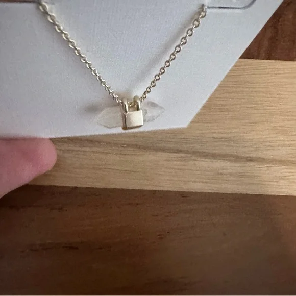 NWT Kendra Scott Jamie Gold Tone Crystal Necklace - Picture 2 of 4